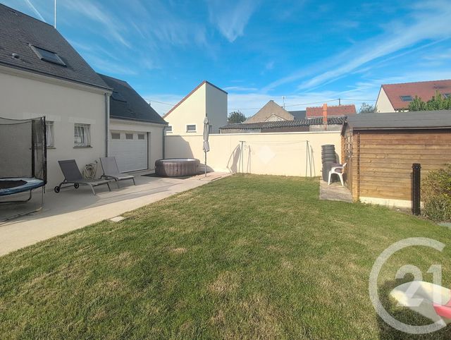 Maison &agrave; louer - 6 pi&egrave;ces - 129,95 m2 - St Ay - 45 - CENTRE