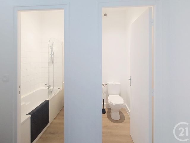 Appartement F2 &agrave; louer - 2 pi&egrave;ces - 40,69 m2 - Orleans - 45 - CENTRE