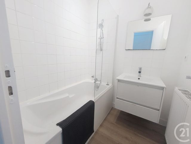 Appartement F2 &agrave; louer - 2 pi&egrave;ces - 40,69 m2 - Orleans - 45 - CENTRE