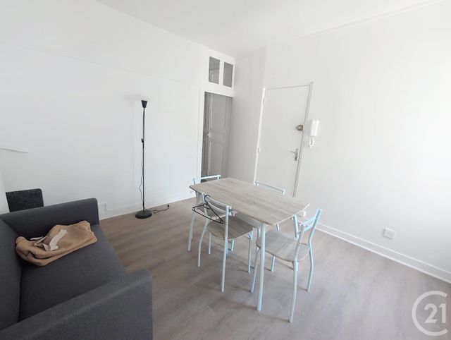 Appartement F2 &agrave; louer - 2 pi&egrave;ces - 42,84 m2 - Orleans - 45 - CENTRE
