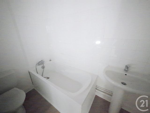 Appartement F2 &agrave; louer - 2 pi&egrave;ces - 42,84 m2 - Orleans - 45 - CENTRE