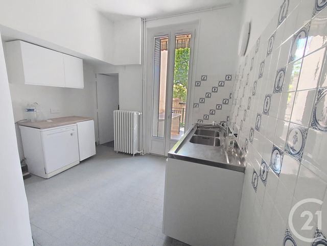 Maison &agrave; louer - 10 pi&egrave;ces - 289,64 m2 - Orleans - 45 - CENTRE