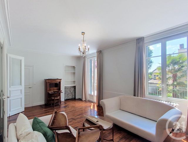 Maison &agrave; louer - 10 pi&egrave;ces - 289,64 m2 - Orleans - 45 - CENTRE