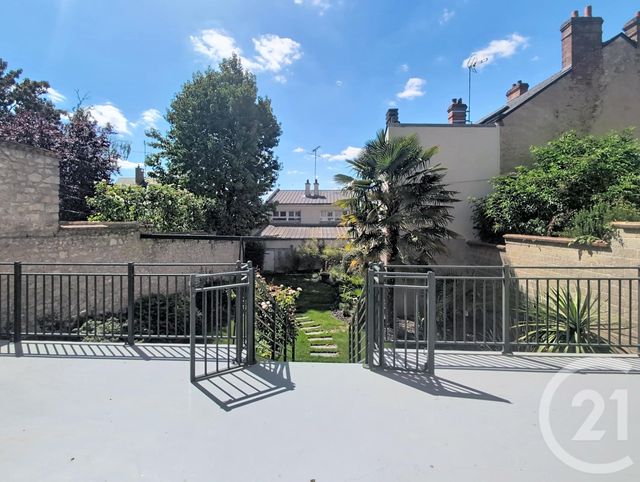 Maison &agrave; louer - 10 pi&egrave;ces - 289,64 m2 - Orleans - 45 - CENTRE