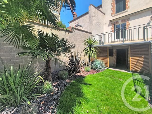 Maison &agrave; louer - 10 pi&egrave;ces - 289,64 m2 - Orleans - 45 - CENTRE