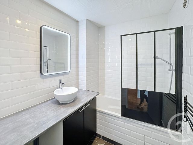 Appartement F3 &agrave; louer - 3 pi&egrave;ces - 58,27 m2 - Orleans - 45 - CENTRE
