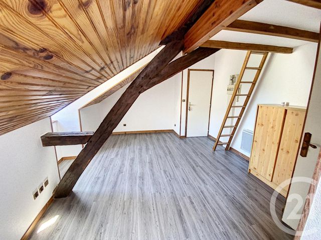 Appartement F1 &agrave; louer - 1 pi&egrave;ce - 15,34 m2 - Orleans - 45 - CENTRE