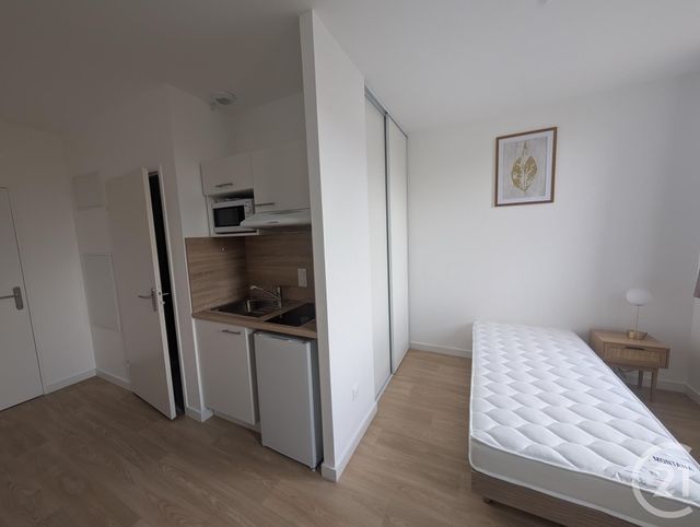 Appartement F1 &agrave; louer - 1 pi&egrave;ce - 18,82 m2 - Orleans - 45 - CENTRE
