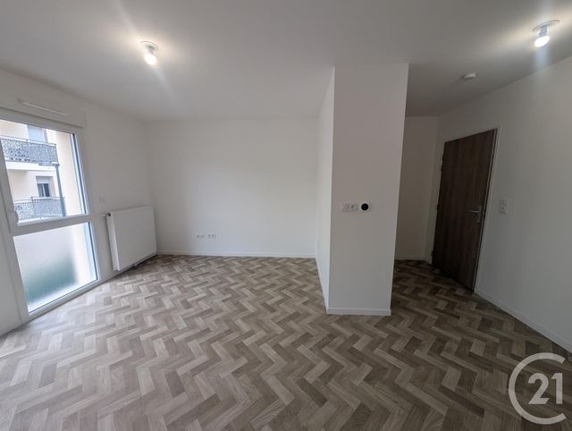 Appartement F1 &agrave; louer - 1 pi&egrave;ce - 35 m2 - Saran - 45 - CENTRE