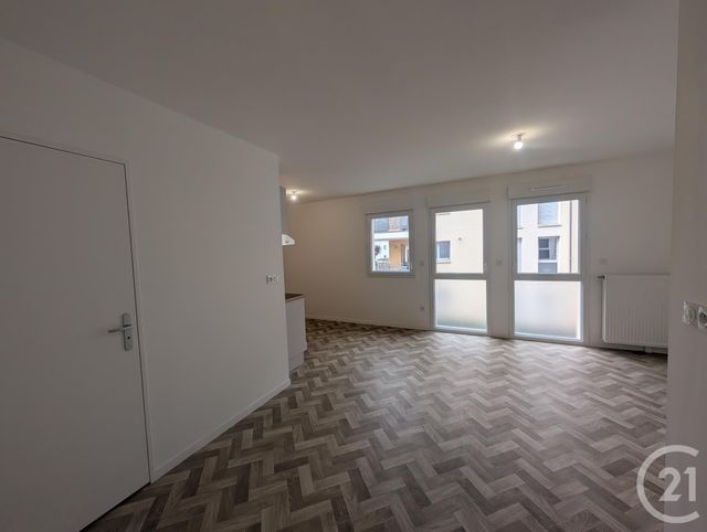 Appartement F1 &agrave; louer - 1 pi&egrave;ce - 35 m2 - Saran - 45 - CENTRE