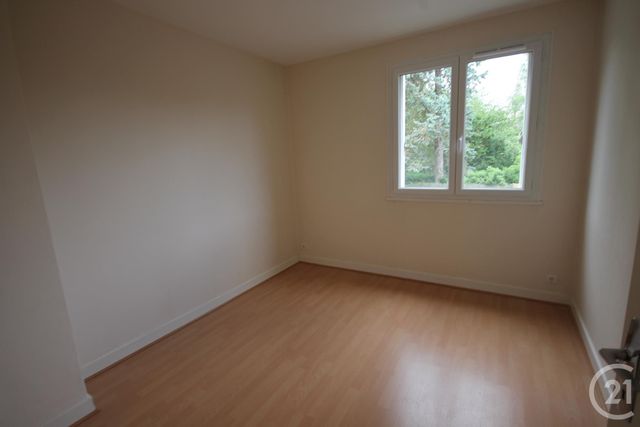 Appartement &agrave; louer - 3 pi&egrave;ces - 71 m2 - Olivet - 45 - CENTRE
