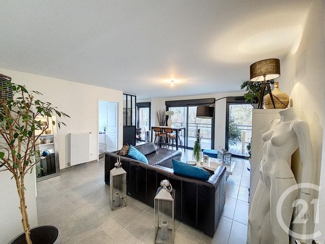 Appartement F5 &agrave; louer - 5 pi&egrave;ces - 86,16 m2 - Olivet - 45 - CENTRE