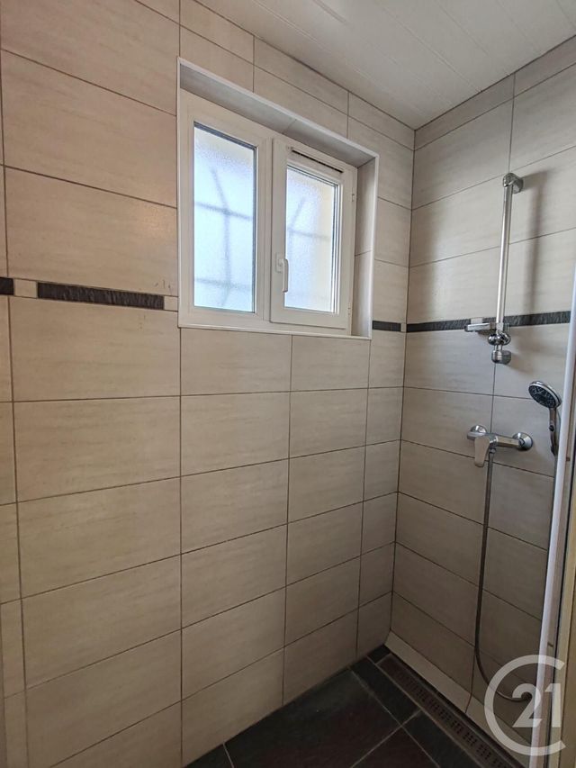 Maison &agrave; vendre - 4 pi&egrave;ces - 78 m2 - La Chapelle St Mesmin - 45 - CENTRE