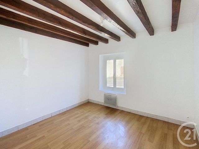 Appartement F3 &agrave; louer - 3 pi&egrave;ces - 45 m2 - Lailly En Val - 45 - CENTRE