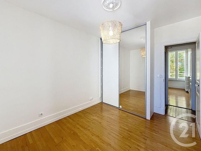 Appartement F4 &agrave; louer - 4 pi&egrave;ces - 83,24 m2 - Orleans - 45 - CENTRE