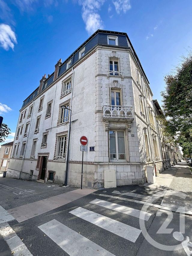 Appartement F4 &agrave; louer - 4 pi&egrave;ces - 83,24 m2 - Orleans - 45 - CENTRE