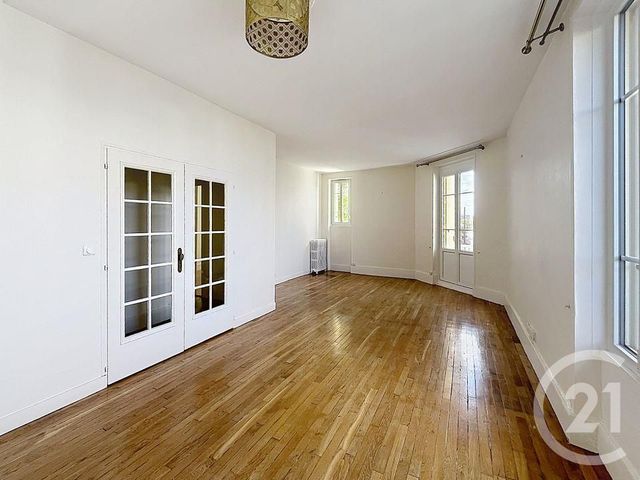 Appartement 4 pièces 83 m² · à Orléans · 83,2 m² · 900 €/mois