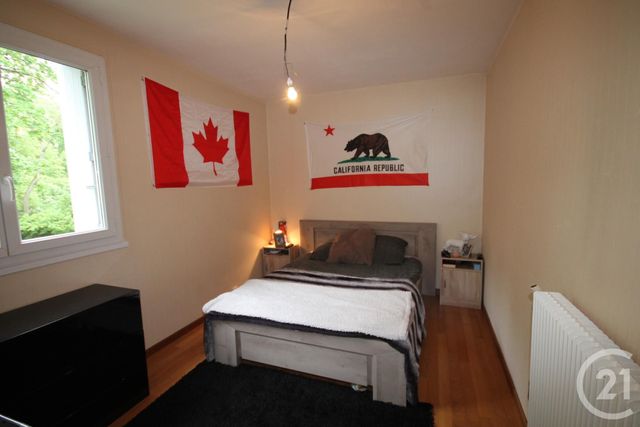 Appartement F4 &agrave; louer - 4 pi&egrave;ces - 71,51 m2 - La Chapelle St Mesmin - 45 - CENTRE