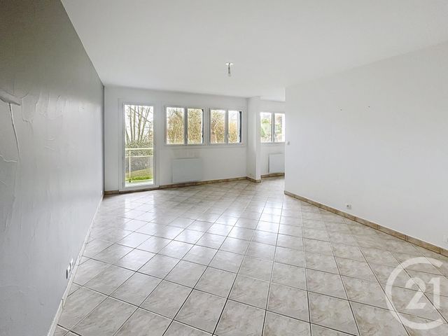 Appartement F4 &agrave; louer - 4 pi&egrave;ces - 72,66 m2 - Ingre - 45 - CENTRE
