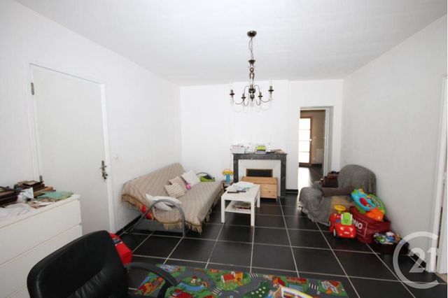 Appartement F3 &agrave; louer - 3 pi&egrave;ces - 74,60 m2 - St Jean De La Ruelle - 45 - CENTRE
