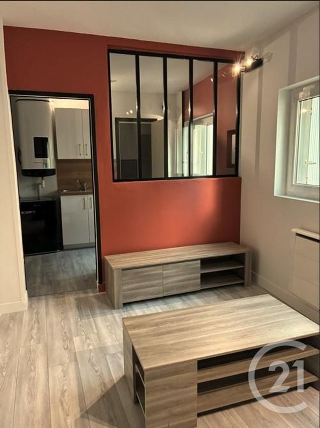 Appartement F1 &agrave; louer - 1 pi&egrave;ce - 19,51 m2 - Orleans - 45 - CENTRE