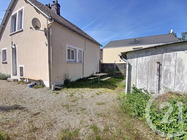 Maison &agrave; louer - 4 pi&egrave;ces - 73,65 m2 - Saran - 45 - CENTRE