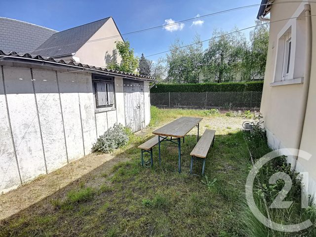 Maison &agrave; louer - 4 pi&egrave;ces - 73,65 m2 - Saran - 45 - CENTRE