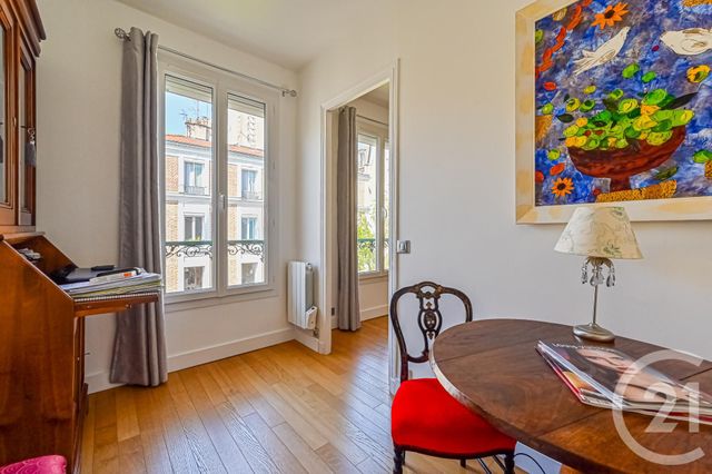 Appartement F2 &agrave; vendre - 2 pi&egrave;ces - 27,80 m2 - Paris - 75011 - ILE-DE-FRANCE
