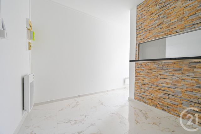 Appartement F2 à vendre - 2 pièces - 23,35 m2 - Paris - 75020 - ILE-DE-FRANCE