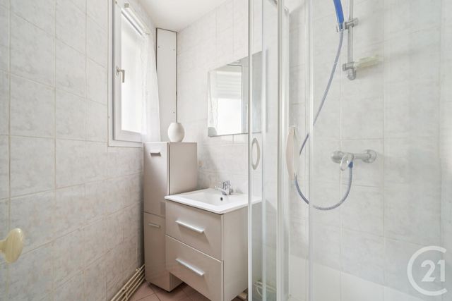 Appartement F2 à louer - 2 pièces - 44,85 m2 - Paris - 75020 - ILE-DE-FRANCE