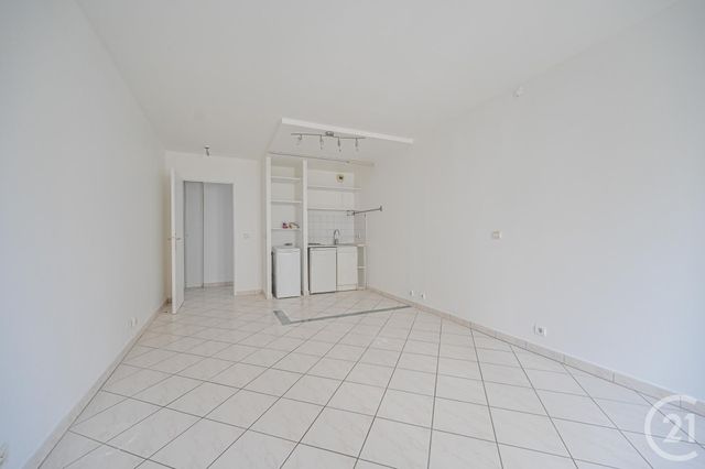 Appartement F1 &agrave; vendre - 1 pi&egrave;ce - 32,28 m2 - Paris - 75020 - ILE-DE-FRANCE