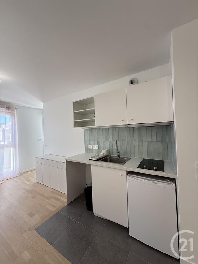 Appartement F1 &agrave; louer - 1 pi&egrave;ce - 28 m2 - Romainville - 93 - ILE-DE-FRANCE