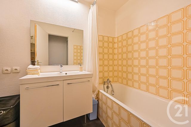 Appartement F4 &agrave; vendre - 4 pi&egrave;ces - 85,66 m2 - Paris - 75020 - ILE-DE-FRANCE