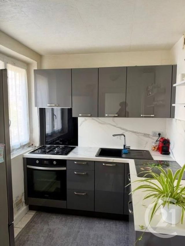 Appartement F3 &agrave; vendre - 3 pi&egrave;ces - 55,78 m2 - Bagnolet - 93 - ILE-DE-FRANCE