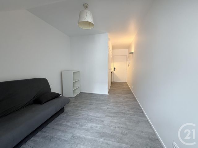 Appartement Studio &agrave; louer - 1 pi&egrave;ce - 17,03 m2 - Paris - 75020 - ILE-DE-FRANCE