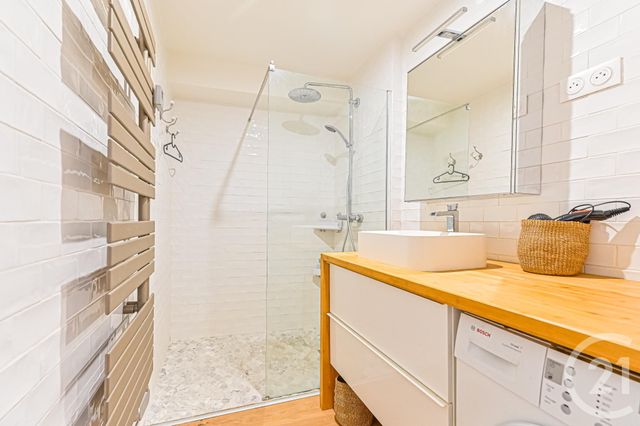 Appartement F3 &agrave; vendre - 3 pi&egrave;ces - 56,68 m2 - Paris - 75020 - ILE-DE-FRANCE