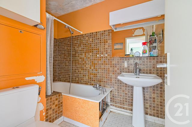 Appartement F2 &agrave; vendre - 2 pi&egrave;ces - 42,03 m2 - Paris - 75020 - ILE-DE-FRANCE