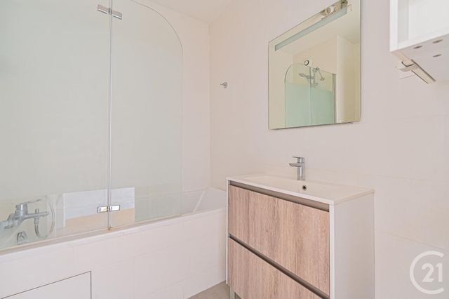 Appartement F2 &agrave; vendre - 2 pi&egrave;ces - 46,01 m2 - Paris - 75011 - ILE-DE-FRANCE