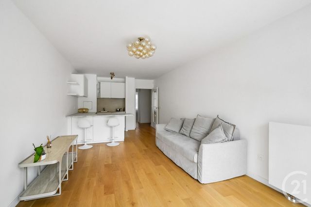 Appartement F2 &agrave; louer - 2 pi&egrave;ces - 52,28 m2 - Paris - 75020 - ILE-DE-FRANCE