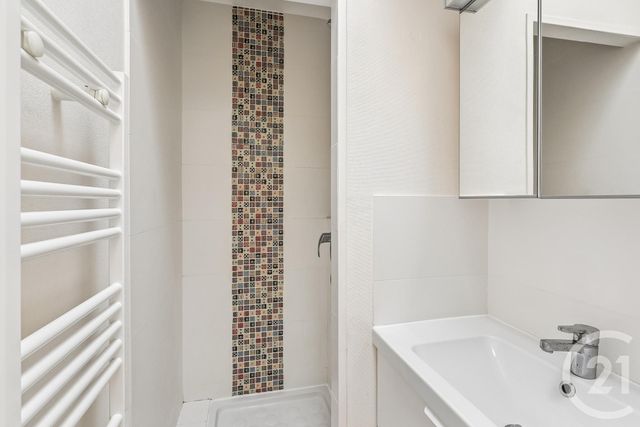 Appartement F2 &agrave; vendre - 2 pi&egrave;ces - 30,98 m2 - Paris - 75020 - ILE-DE-FRANCE