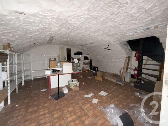 Appartement Autre &agrave; louer - 2 pi&egrave;ces - 116,50 m2 - Aubenas - 07 - RHONE-ALPES