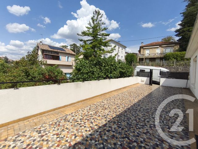 Appartement F3 &agrave; louer - 3 pi&egrave;ces - 82,60 m2 - Aubenas - 07 - RHONE-ALPES