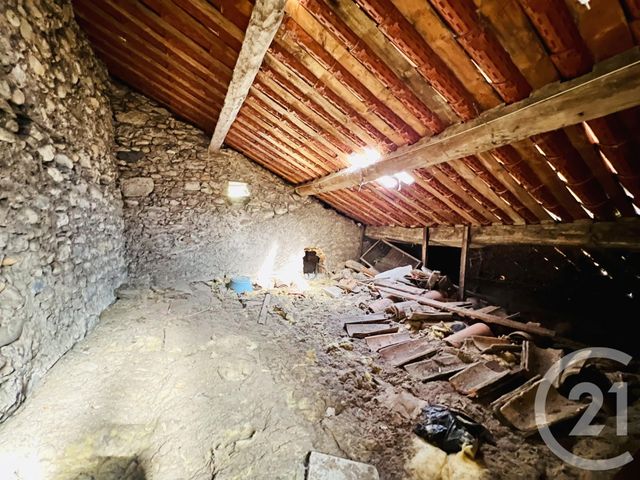 Appartement F3 à vendre - 3 pièces - 89,24 m2 - St Privat - 07 - RHONE-ALPES