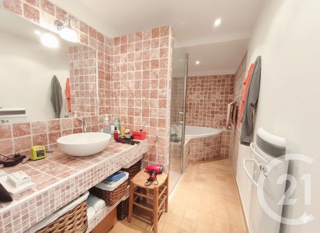 Maison &agrave; vendre - 5 pi&egrave;ces - 146 m2 - Aubenas - 07 - RHONE-ALPES