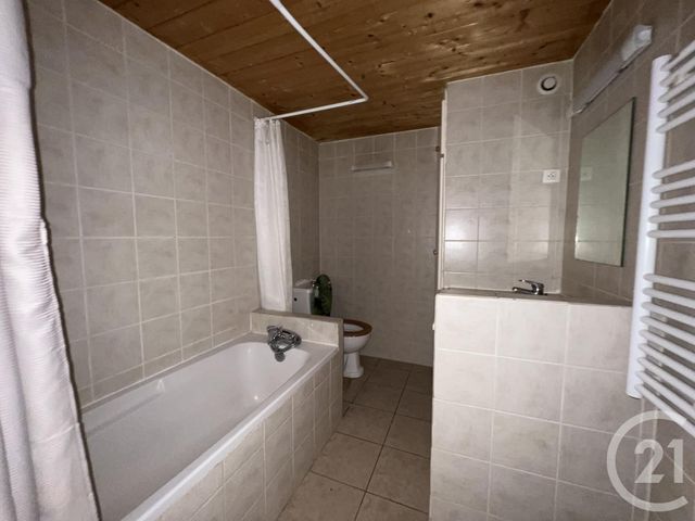 Appartement F2 à vendre - 2 pièces - 37,75 m2 - Aubenas - 07 - RHONE-ALPES