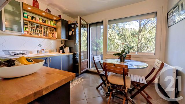 Appartement F2 à vendre - 2 pièces - 64,80 m2 - Aubenas - 07 - RHONE-ALPES