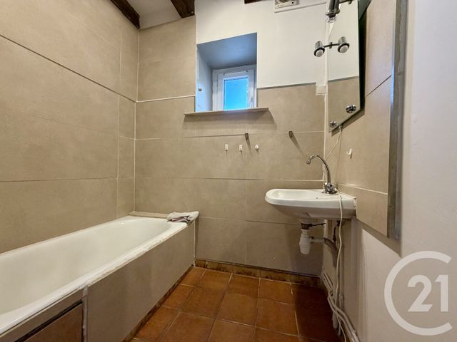 Appartement F3 &agrave; louer - 3 pi&egrave;ces - 66,46 m2 - Labegude - 07 - RHONE-ALPES