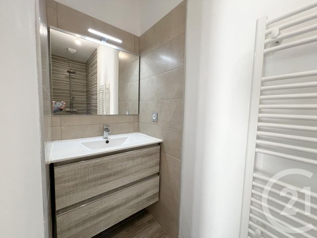 Maison à louer - 4 pièces - 98,27 m2 - St Sernin - 07 - RHONE-ALPES