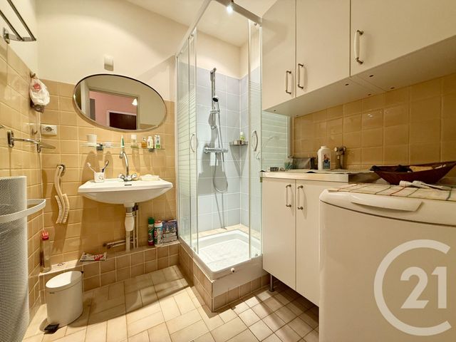 Appartement F3 &agrave; vendre - 2 pi&egrave;ces - 49,90 m2 - Aubenas - 07 - RHONE-ALPES