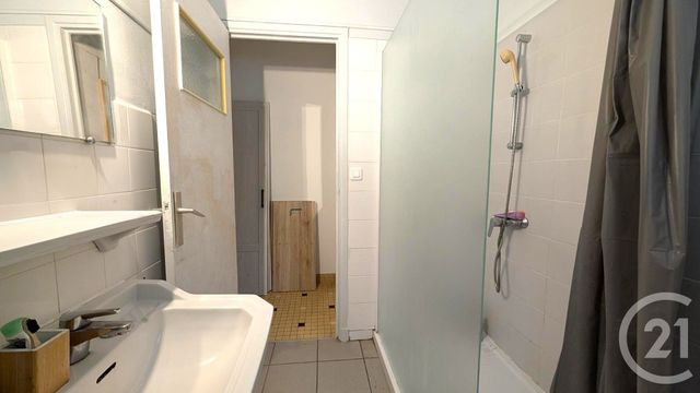 Appartement F2 &agrave; vendre - 2 pi&egrave;ces - 52,72 m2 - Aubenas - 07 - RHONE-ALPES